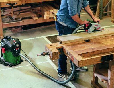 ������������ ������� Bosch UniversalVac15 1000�� (������: �����/�������/�����) �������