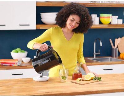 ������ ������������� Braun WK1100BK 1.7�. 2200�� ������ ������: �������