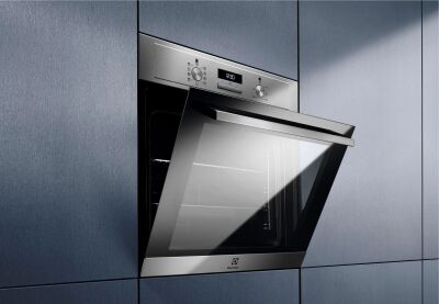 ������� ���� ������������� Electrolux EOF3H40BX ����������� �����