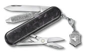 ��� ���������� Victorinox Classic Brilliant Carbon (0.6221.90) 58�� 5�����. ������/����������� �����.�������